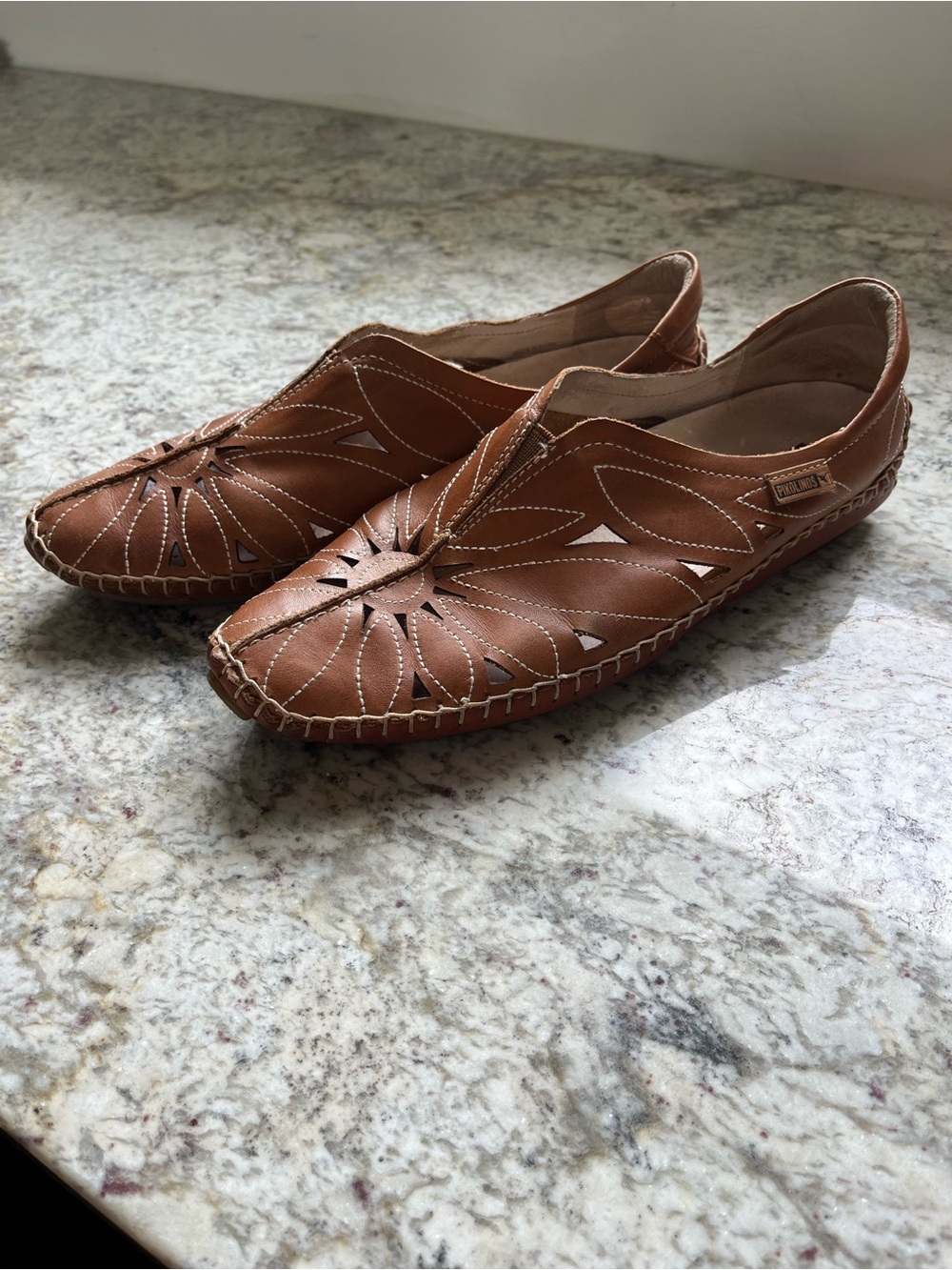 PIKOLINOS Tan Leather Slip-On Loafers with Floral Cutouts - Picture 2 of 4